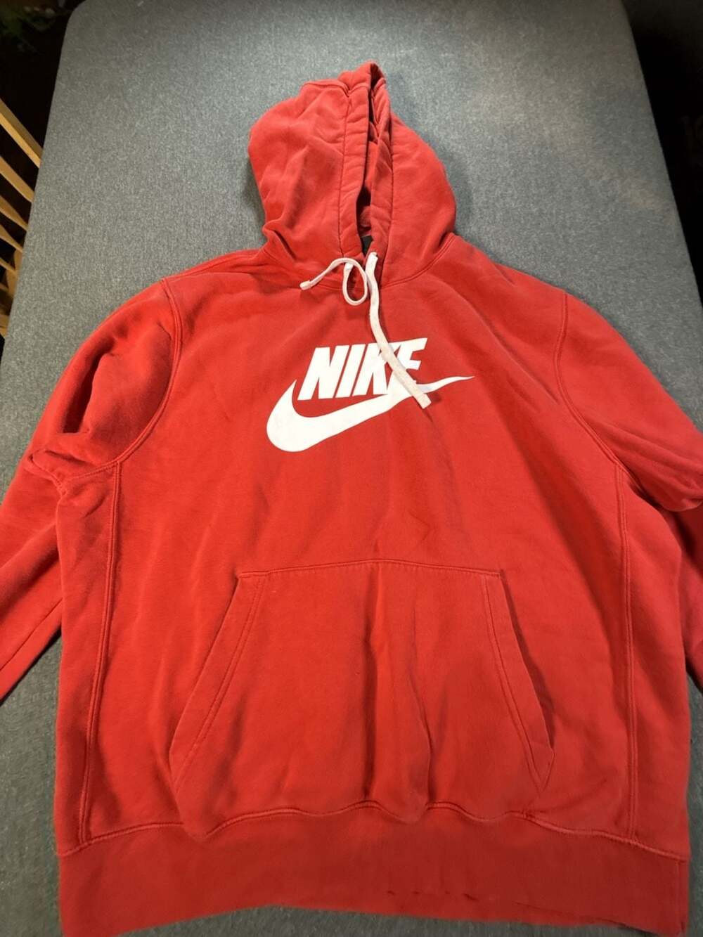 Nike Red Pullover Hoodie Sweatshirt with White Center Logo Size XL